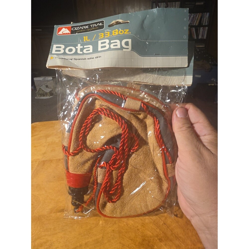 Ozark Trail Bota Bag Trad Spanish Wine Skin 1L Leather Braid Strap Canteen